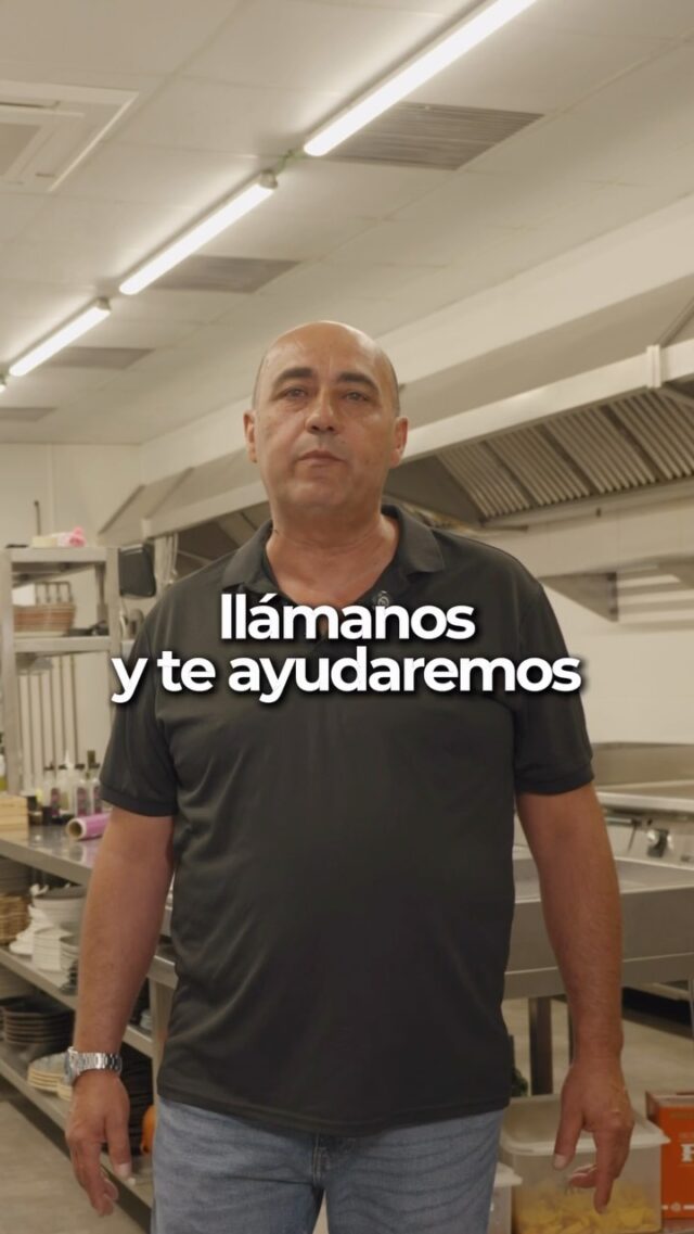 Una cocina profesional no se construye comprando máquinas por separado. Se construye pensando en cómo debe funcionar todo el conjunto.

Desde la zona de cocción hasta el lavado, la extracción, el frío, el office y las superficies de trabajo, cada elemento tiene que estar bien elegido y adaptado al espacio y al volumen real del negocio.

En Frinus puedes encontrar todo lo que necesita una cocina de restaurante: hornos, fregaderos, mesas, lavavajillas, freidoras, cocinas completas, armarios refrigerados, neveras, extracción y mobiliario de acero inoxidable fabricado a medida.

Pero lo más importante es que no solo te ayudamos a elegir la maquinaria. También te asesoramos para que cada zona tenga sentido y la cocina funcione de verdad durante el servicio.

📍 Calle Río Ebro, 17 – Fuenlabrada, Madrid.

¿Tienes un proyecto de cocina? Habla con Frinus antes de comprar nada.

#Frinus #CocinaProfesional #Hostelería #MaquinariaHostelería #CocinasIndustriales